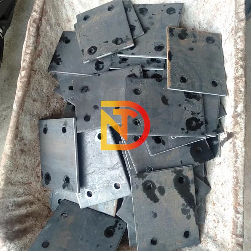 Bản mã Inox được sử dụng nhiều trong các công trình, lĩnh vực.